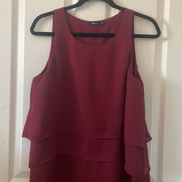 Burgundy Reitmans sheath dress - Picture 3 of 4